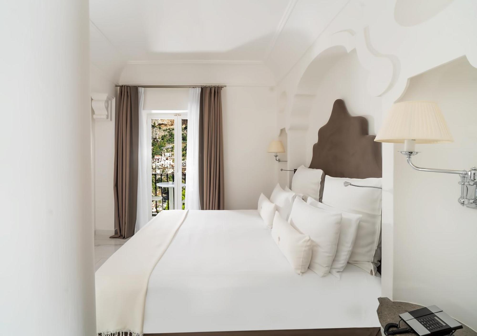 Superior Double Room Town View