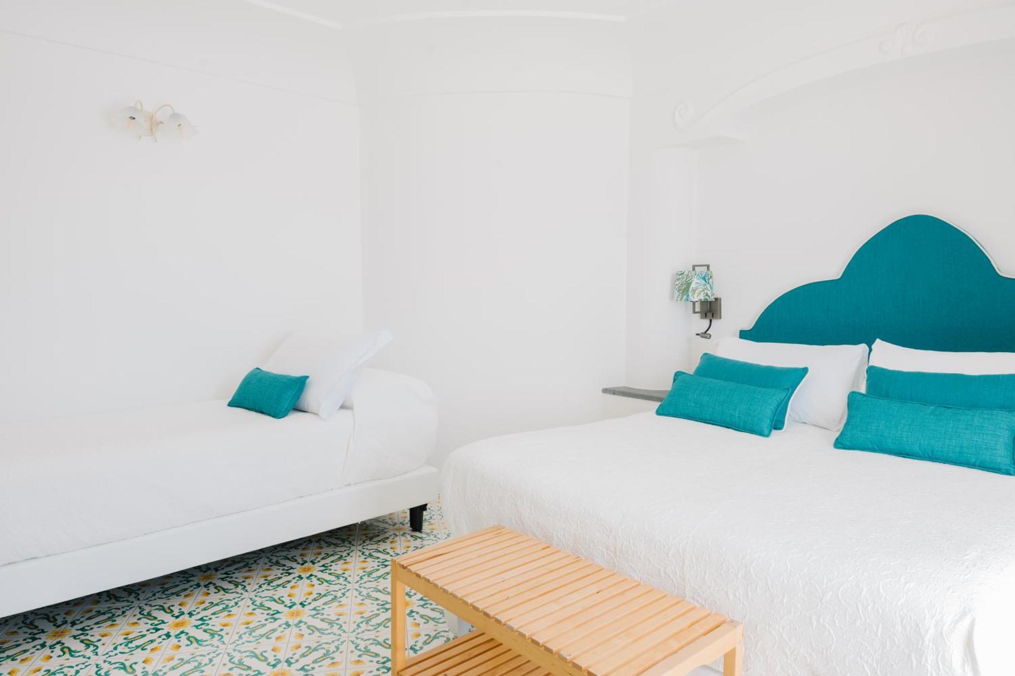 Superior Triple Room Balcony Sea View