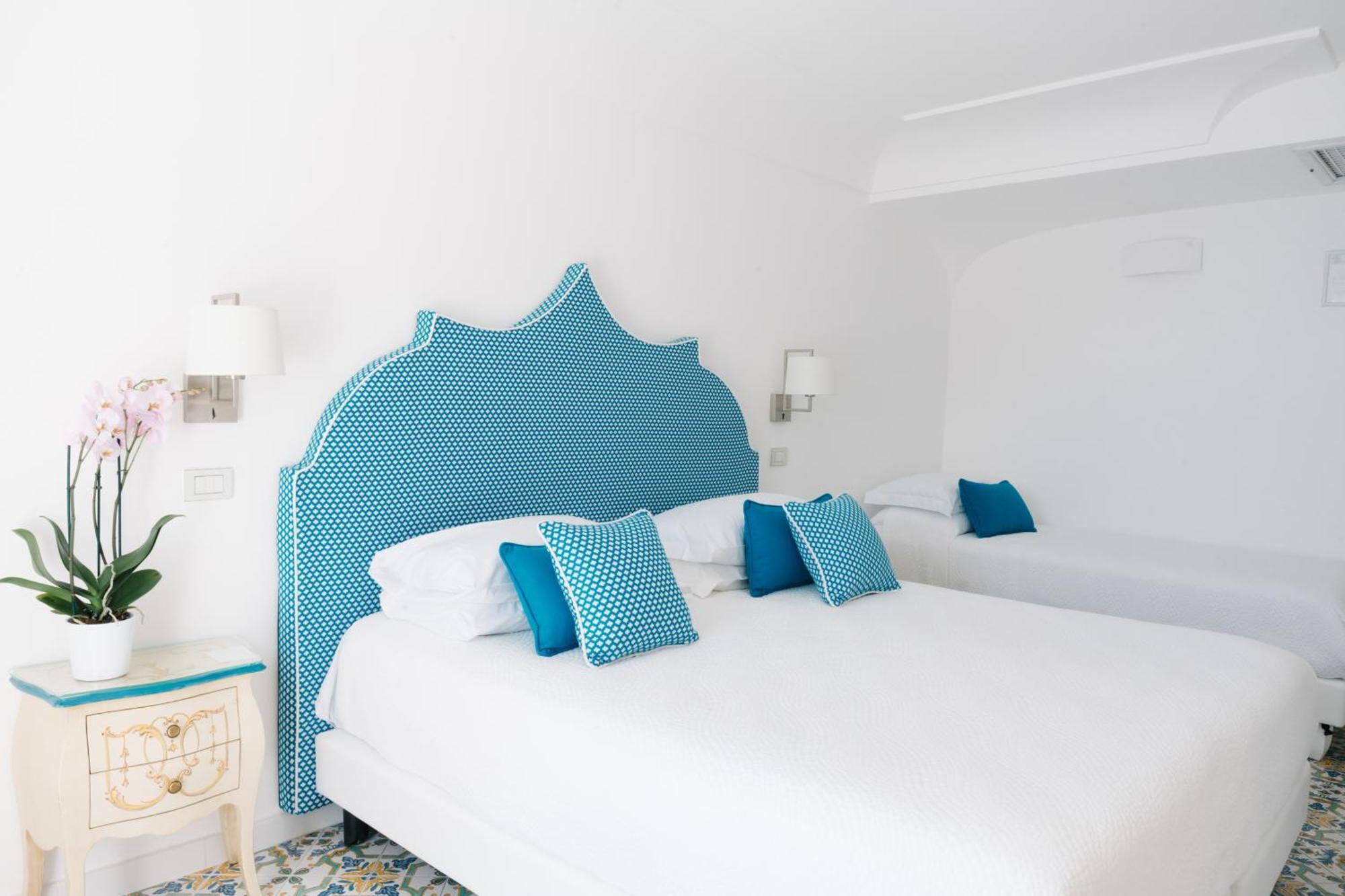 Superior Triple Room Balcony Sea View